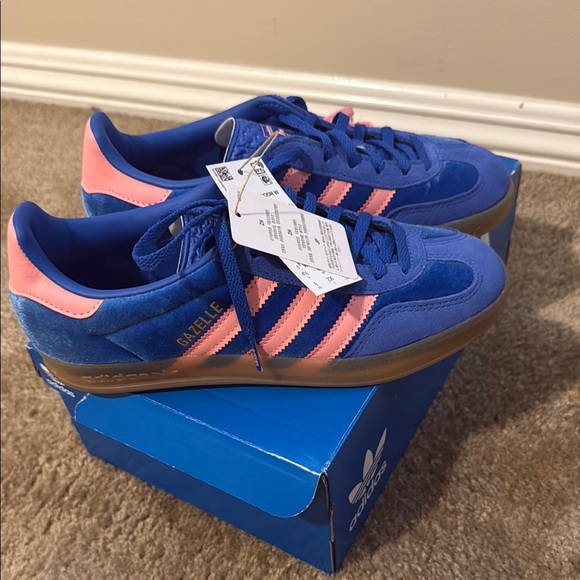 Adidas Kids Sneakers in Blue and Pink - Picture 2 of 6